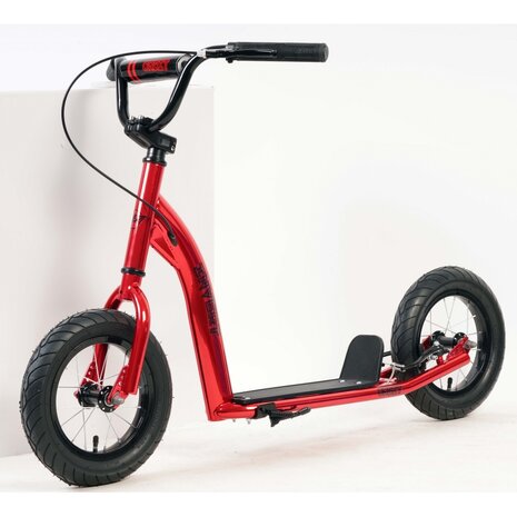 Invert Red scooter